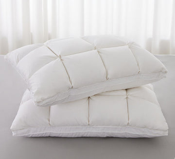 Navigating the World of Feather Pillows: An Expert's Guide to Selecting the Right One